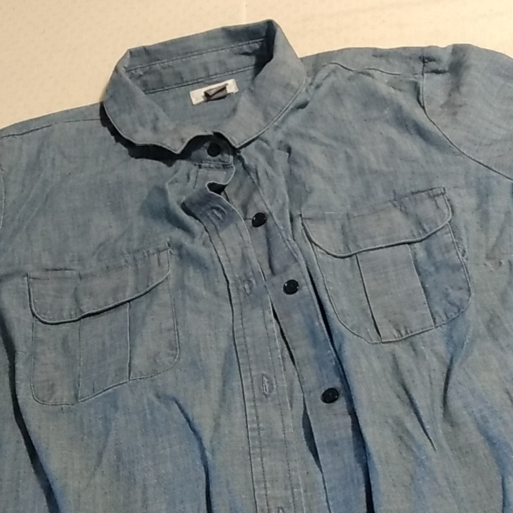 Old Navy chambray dress - Picture 5 of 8